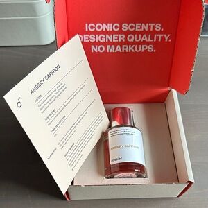 Dossier Ambery Saffron fragrance